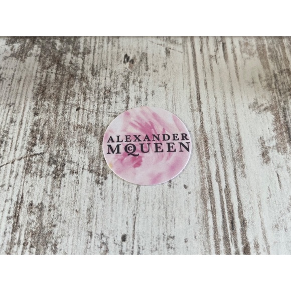 Brand new Alexander McQueen logo - Picture 2 of 2